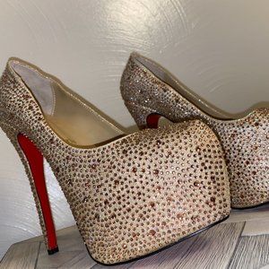 Christian Louboutin Daffodile Pumps